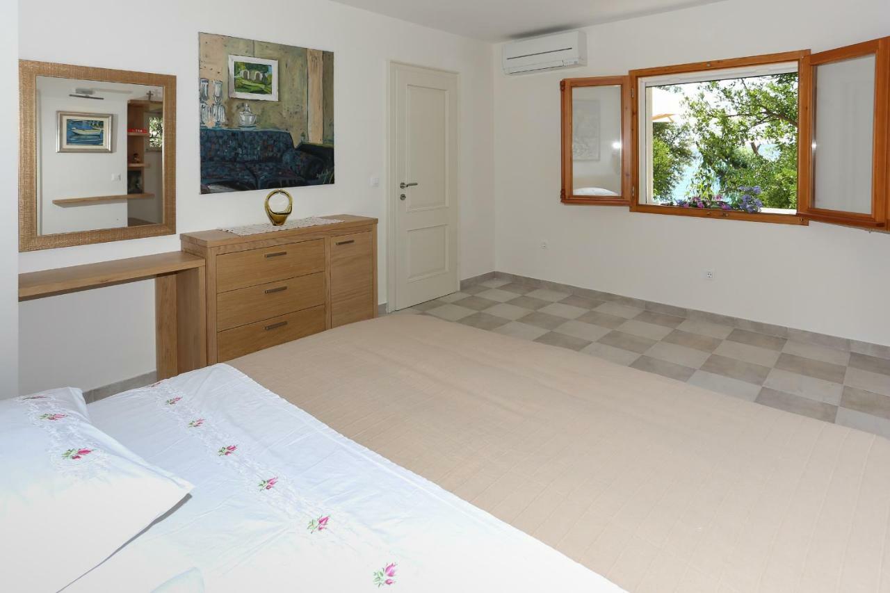 Secret Garden Barada Beach Apartment Trogir Exteriér fotografie