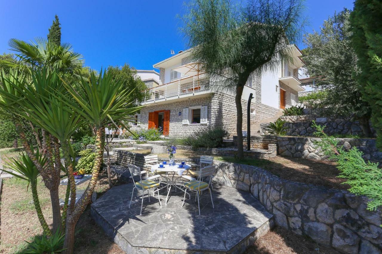 Secret Garden Barada Beach Apartment Trogir Exteriér fotografie